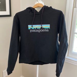 PATAGONIA Women’s Pastel P-6 Logo Uprisal Hoody Sz Med Regular Fit Like New